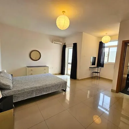 Daire Malta Spacious Getaway